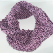 Load image into Gallery viewer, Cozy, squishy cowls
