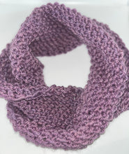 Load image into Gallery viewer, Cozy, squishy cowls
