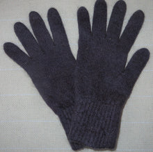 Load image into Gallery viewer, Gloves-Medium-Mostly Mohair
