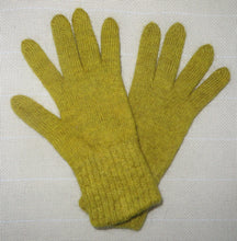 Load image into Gallery viewer, Gloves-Medium-Mostly Mohair
