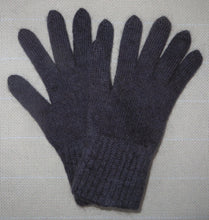 Load image into Gallery viewer, Gloves-Medium-Mostly Mohair
