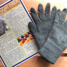 Load image into Gallery viewer, Gloves-Large-Mostly Mohair
